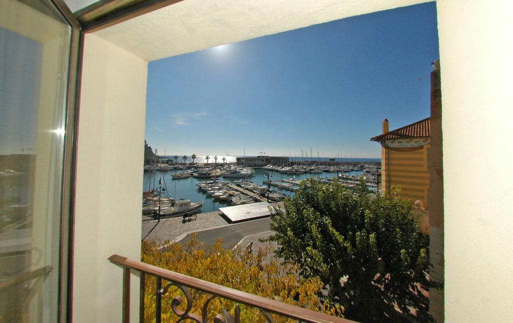 Cassis Loc - Chambre Meublee Exterior photo